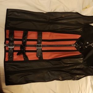 Plus Size Goth Corset Torrid  Black and Red Corset top